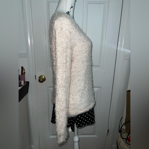 Anthony Richards Soft Sequined Light Pink Sweater - Picture 5 of 7